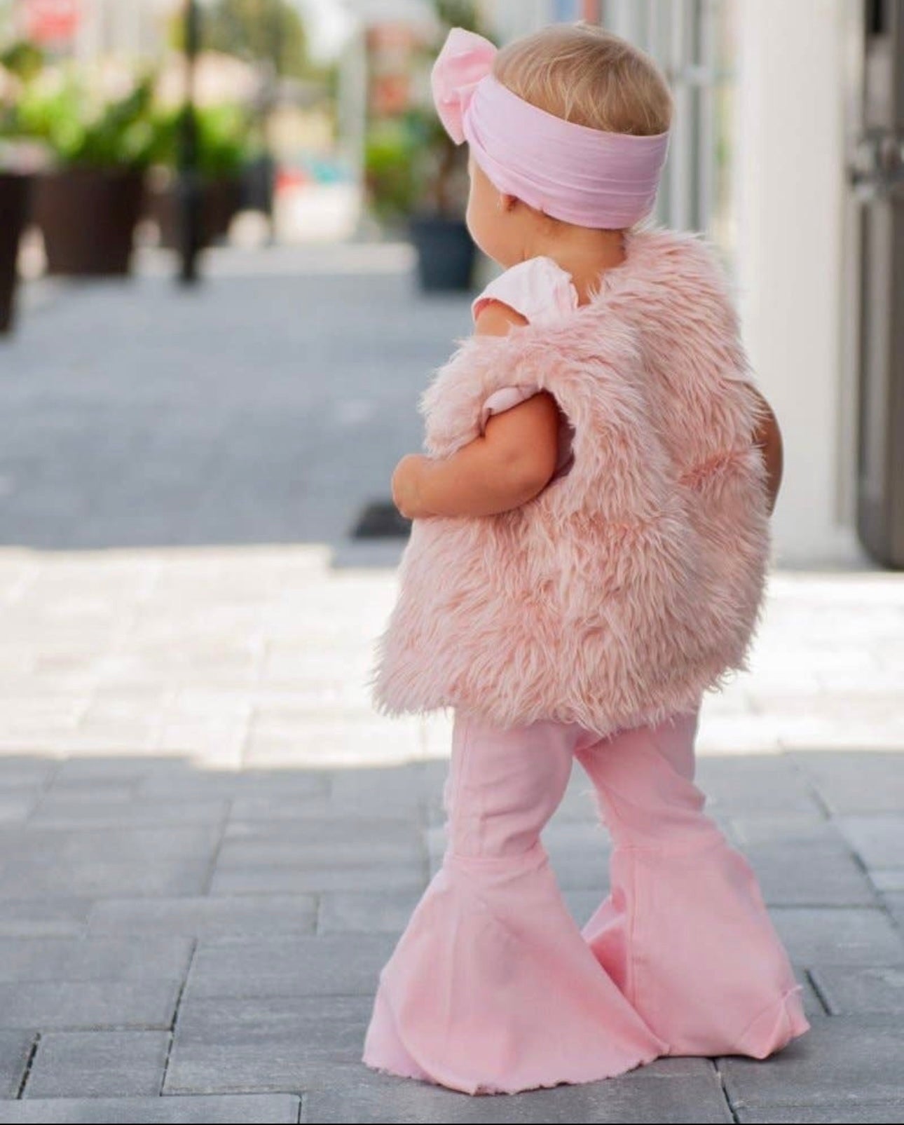 Bubble Gum Pink Furr Vest