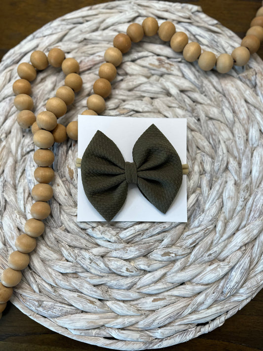 Olive Bow on Nylon